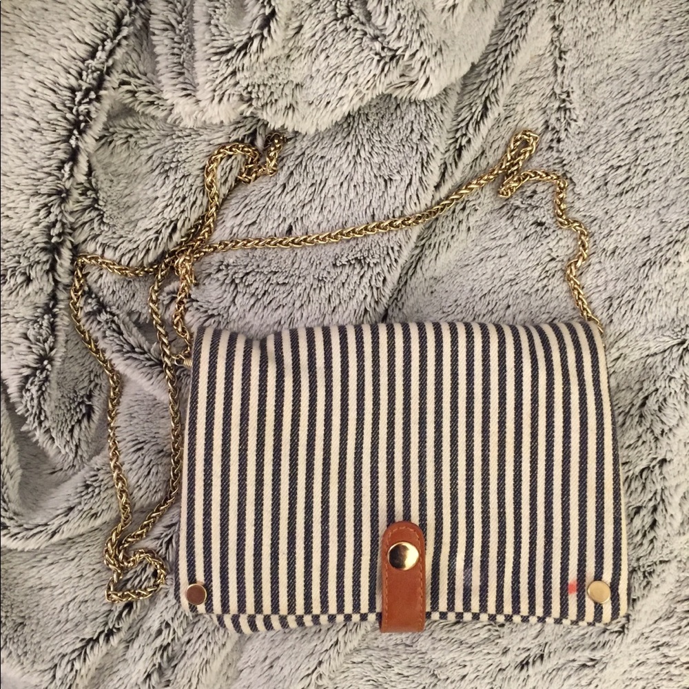 francesca’s navy and white crossbody purse